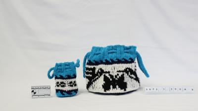 Knitting, drawstring bag. 