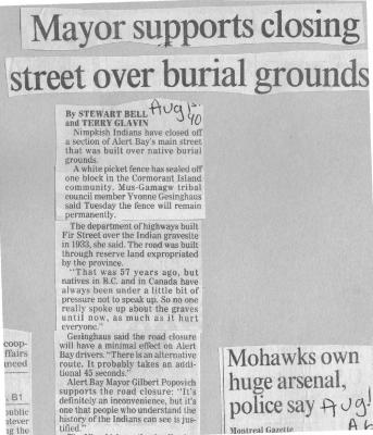Mayor supports closing street over burial grounds